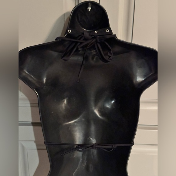 Black Halter Bikini Top with Ring Detail MEDIUM - Picture 2 of 3